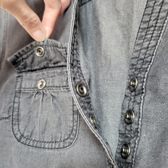 ✨️3 For $30✨️Smart Set Tunic Shirt (S) - Picture 9 of 13